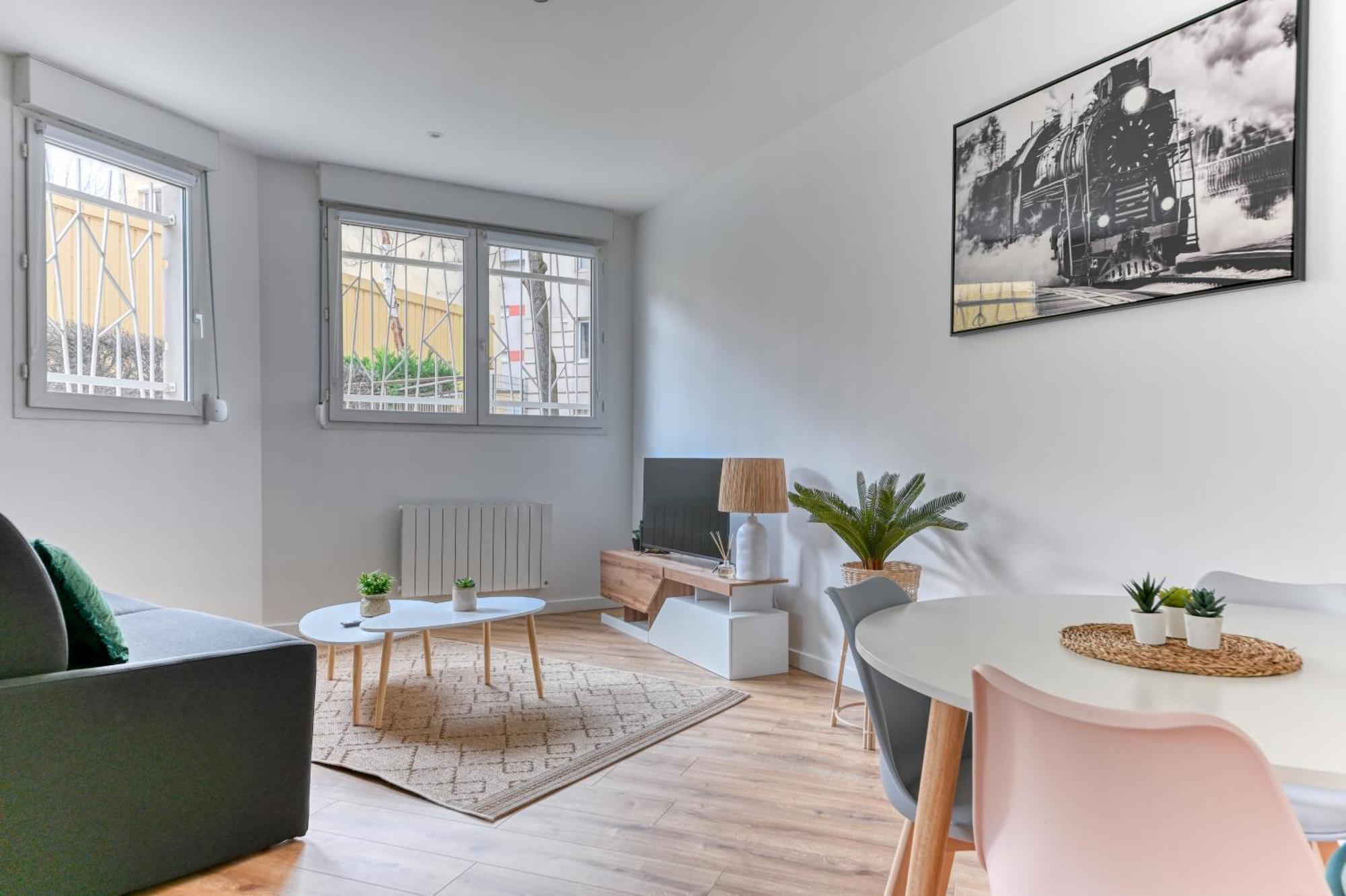 L'Escale Balzac Appartement Villeurbanne Buitenkant foto