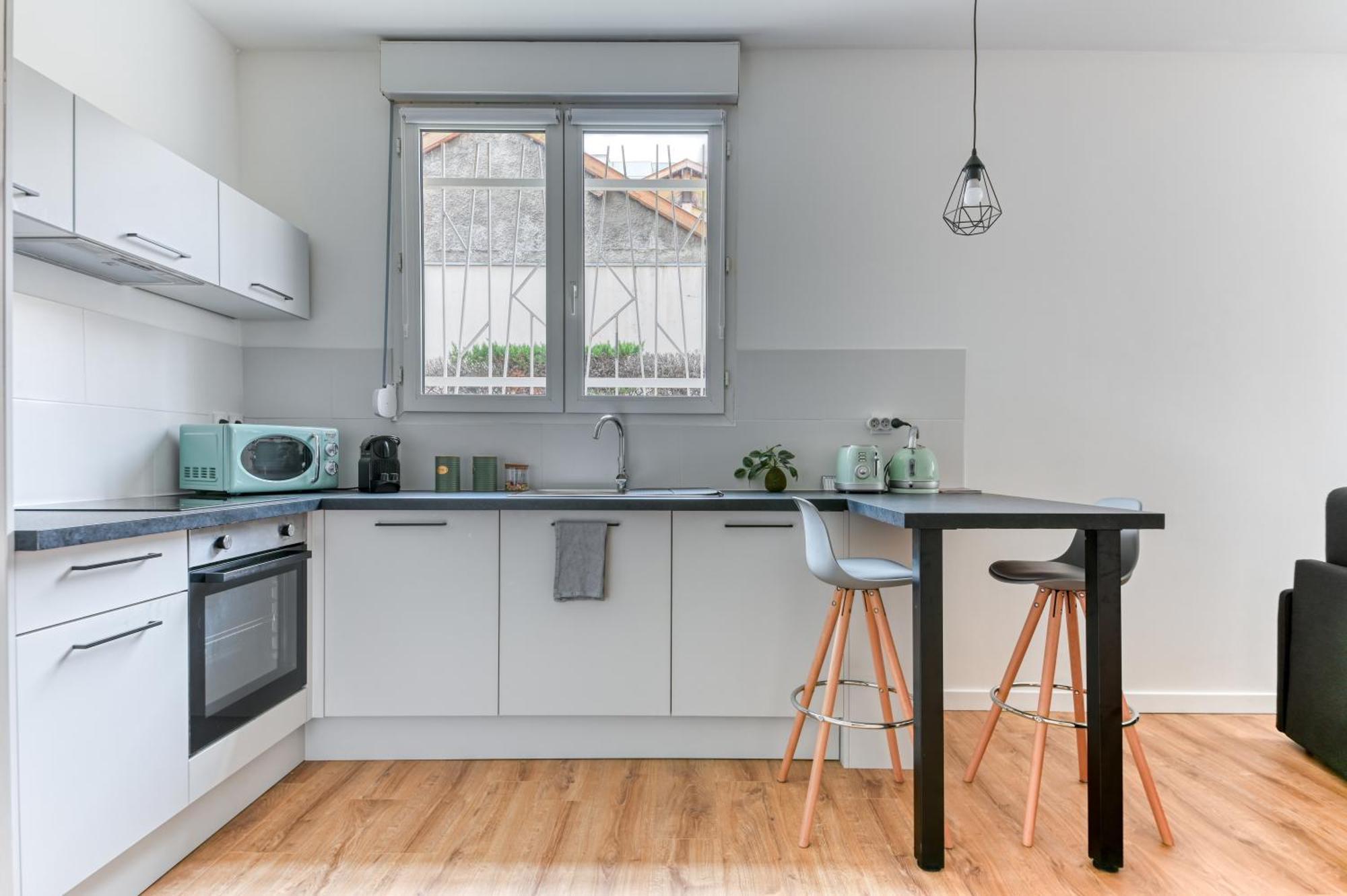 L'Escale Balzac Appartement Villeurbanne Buitenkant foto