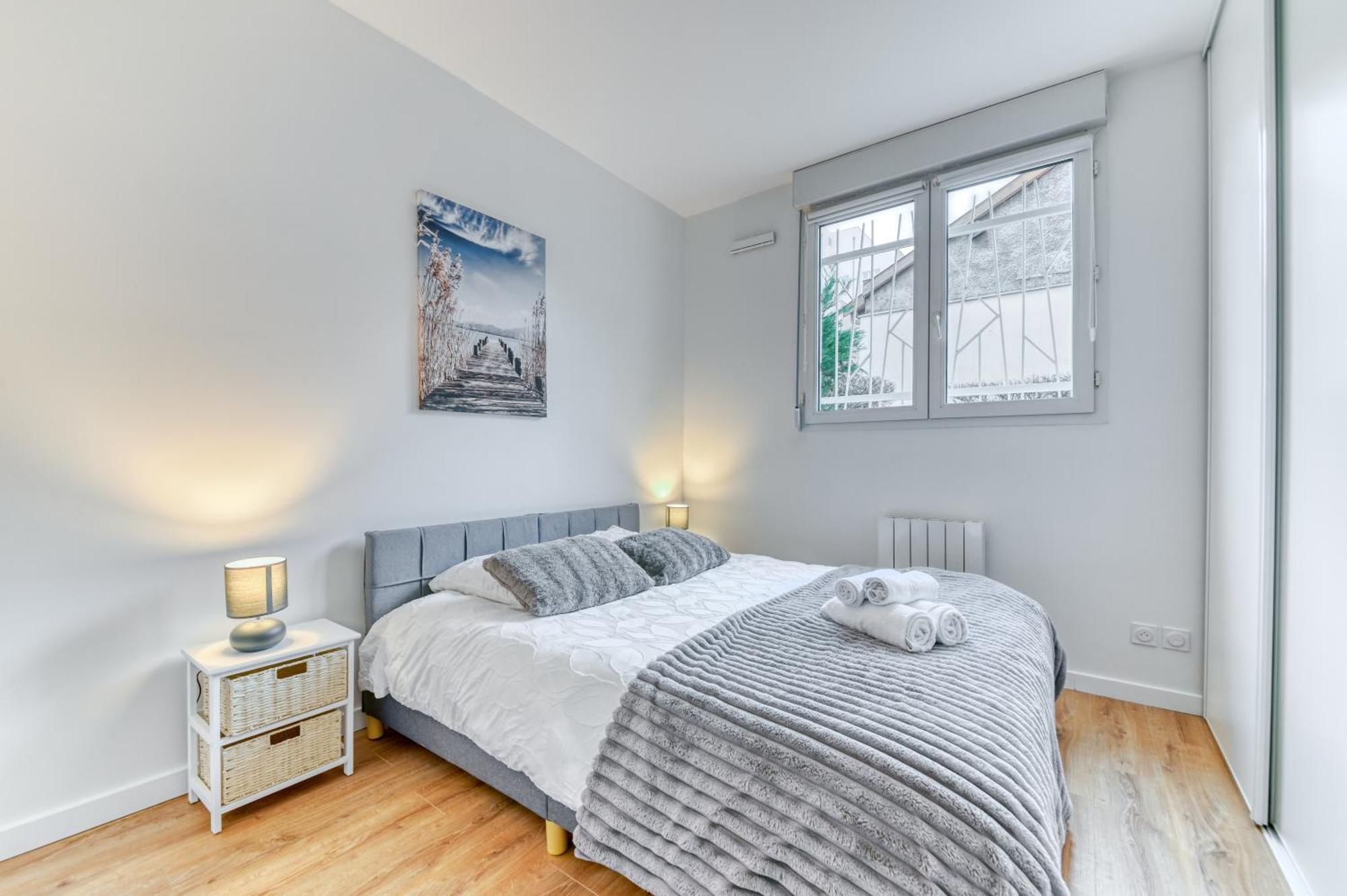 L'Escale Balzac Appartement Villeurbanne Buitenkant foto